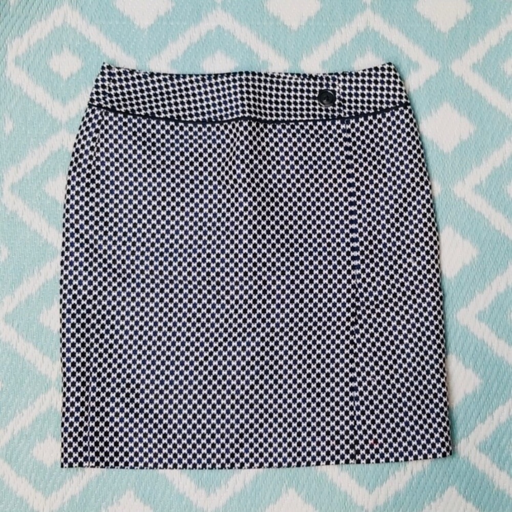 Ann Taylor sz 8 Pencil Skirt Black White Blue